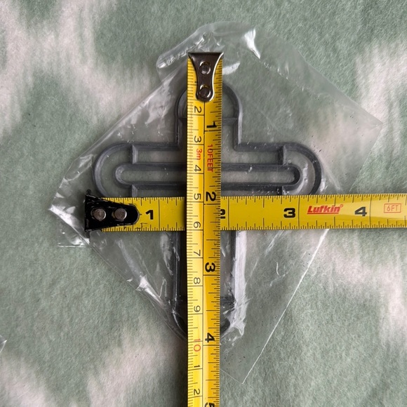 Set of 12 Silver Cross Ornaments - Picture 5 of 5